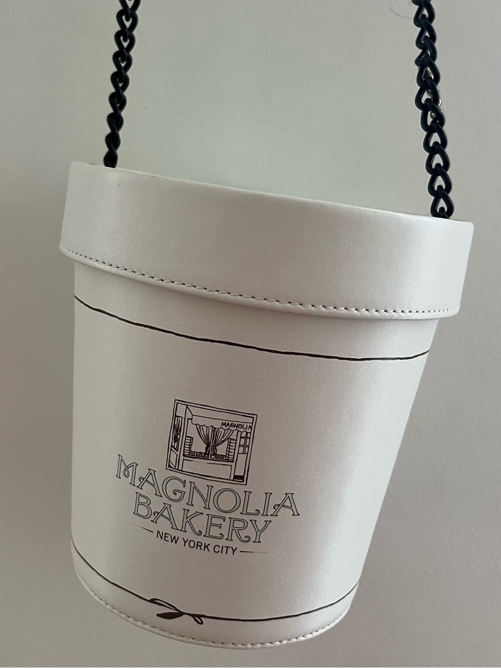 Kate Spade & Magnolia Bakery Banana Pudding Bag - Picture 2 of 5